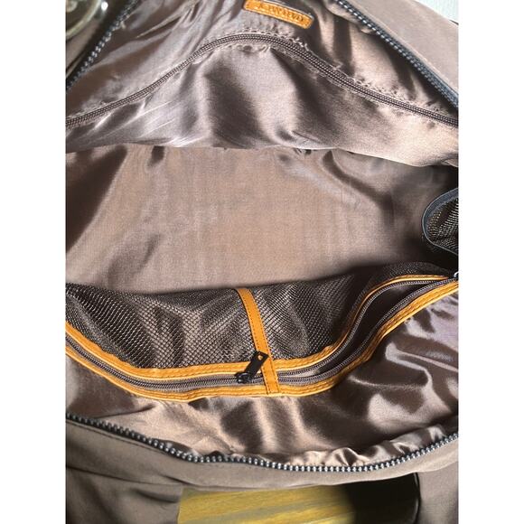 Joan & David Puffer Sport Nylon Duffle Weekender Bag Tote Brown Overnight - Picture 4 of 9